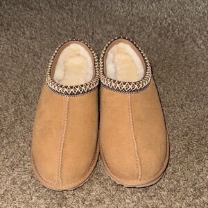 Ugg Tasman Slippers